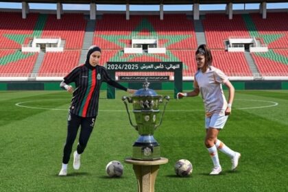 لاعبي كرة قدم نسوية