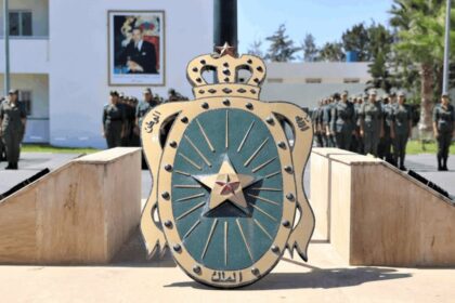 جنود مغاربة في استعراض عسكري مهيب
