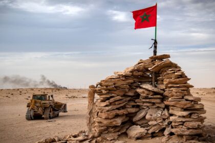 علم اليابان والمغرب