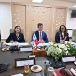 ناصر بوريطة وكارلوس أرتورو هويوس بويد في اجتماع رسمي بالرباط.