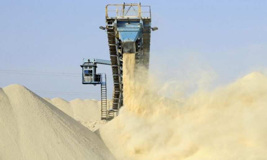 صورة لمصنع OCP، تعرض منشأة صناعية كبرى