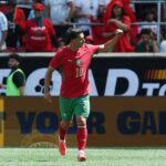 إبراهيم دياز يحتفل بهدفه في مرمى النرويج