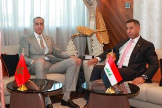 عبد اللطيف حموشي يستقبل سفير العراق بالمغرب خلال اجتماع أمني.