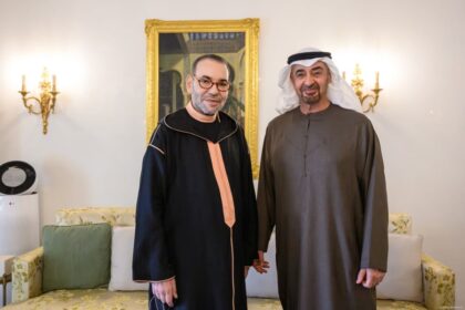 الملك محمد السادس والشيخ محمد بن زايد آل نهيان