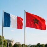 علم المغرب وفرنسا يرمزان للتعاون المشترك في الهجرة