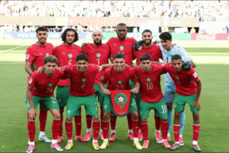 لاعبي كرة قدم، قفازات، استعداد، مباراة مهمة، تركيز