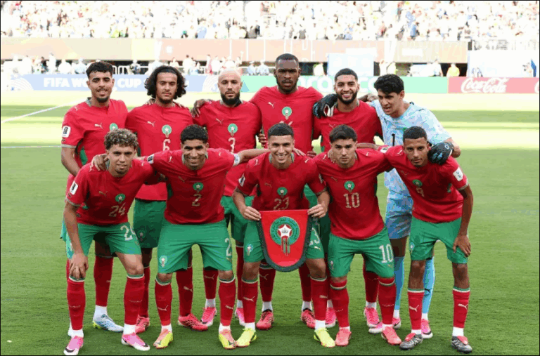 لاعبي كرة قدم، قفازات، استعداد، مباراة مهمة، تركيز