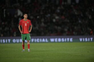 اللاعب المغربي عبد الله وزان بقميص أياكس رقم 8