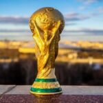 كأس العالم الذهبي اللامع