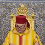 الملك محمد السادس يلقي خطاب العرش من مكتبه