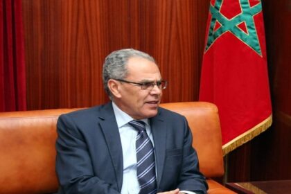 السيد عبد اللطيف لوديي في لقاء رسمي