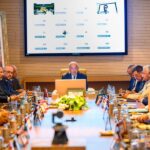 وزير الفلاحة في اجتماع عمل