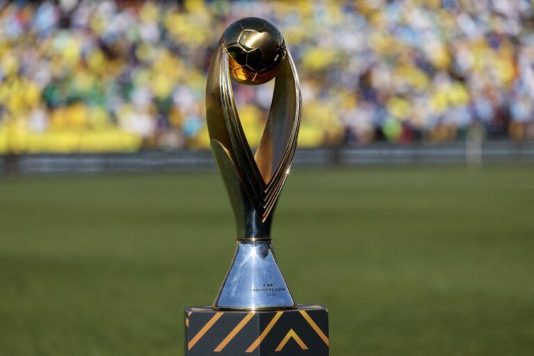 كأس دوري أبطال أفريقيا الذهبي.