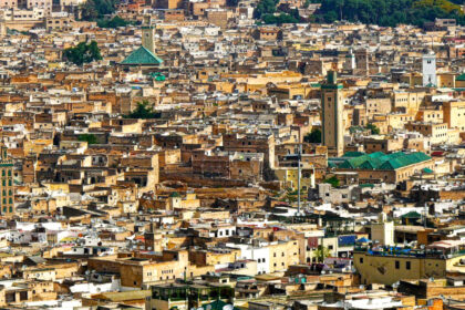 مدينة فاس، مبانٍ سكنية، بنية تحتية، تنمية حضرية