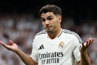 إبراهيم دياز لاعب ريال مدريد يحتفل بعيد ميلاده