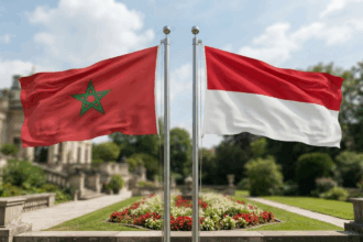 أعلام دول مختلفة ترفرف في مكان واحد