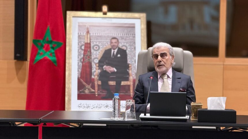 عبد اللطيف الجواهري محافظ بنك المغرب يتحدث.